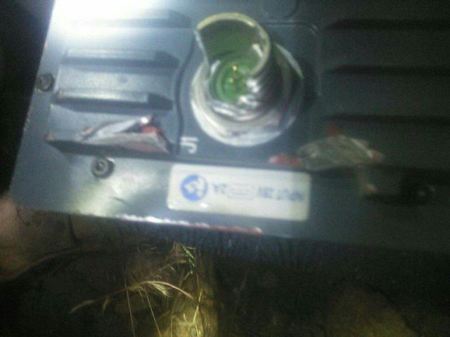 "فيديو" و "صور" لحطام متناثر في خولان بصنعاء وتضارب المعلومات حول الجسم المتناثر 3 حطام خولان