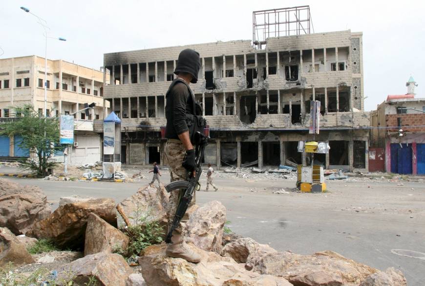 الاعدامات خارج القانون تحول مدينة تعز إلى ساحة اعدام كبيرة